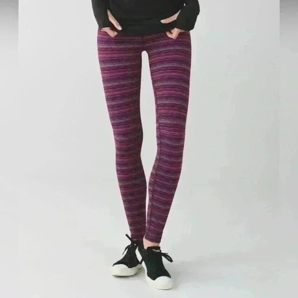 Lululemon Wunder Under Pant III - Size 4 - Picture 1 of 5